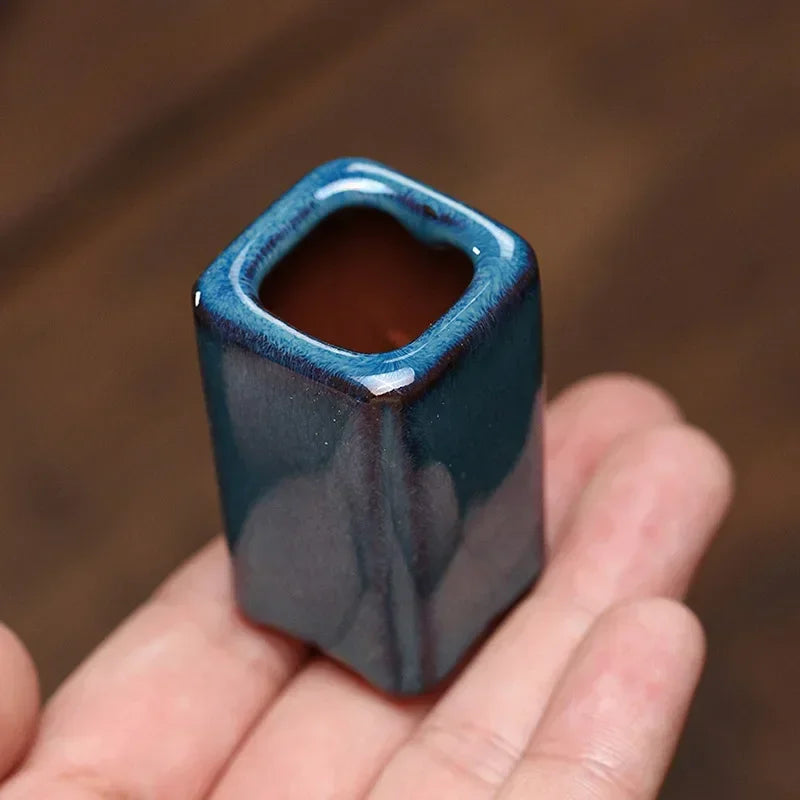 Maceta de pulgar suculenta, planta en maceta de cerámica de arcilla púrpura, mini maceta esmaltada azul interior minimalista linda y creativa